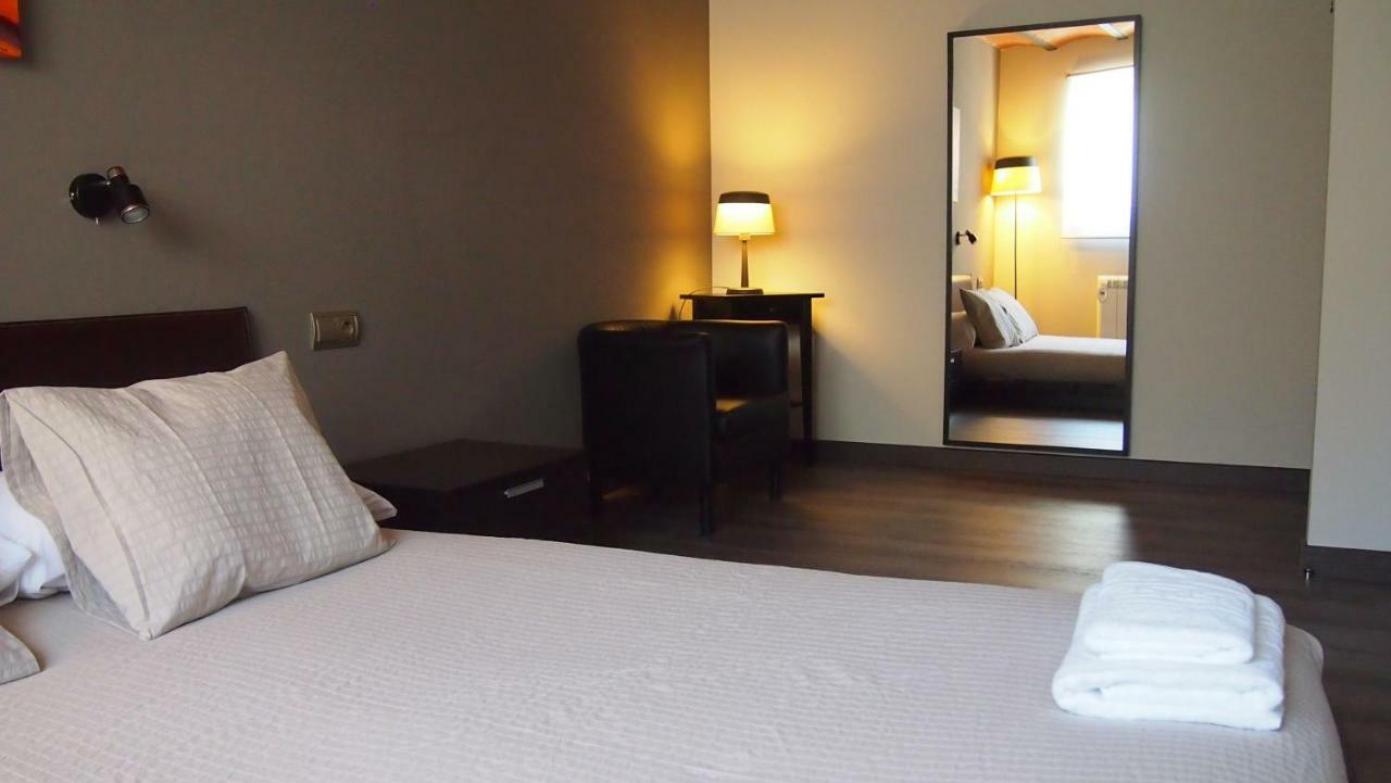 Mas Pinoses Guest House Les Llosses Bilik gambar